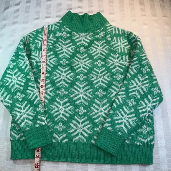 Old Navy Women's Green Snowflake Fair Isle Knit Sweater Sz L Holiday - Picture 8 of 10